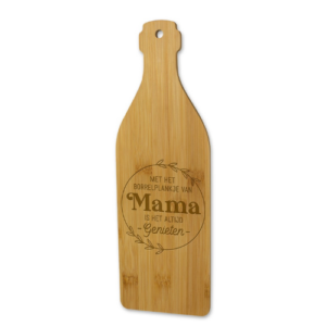 Wijnplankje - mama Bamboe wijnplank in de vorm van een wijnfles met borrelhapjes